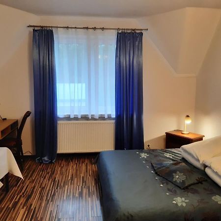Fantazja - Restauracja I Noclegi Radom Eksteriør bilde